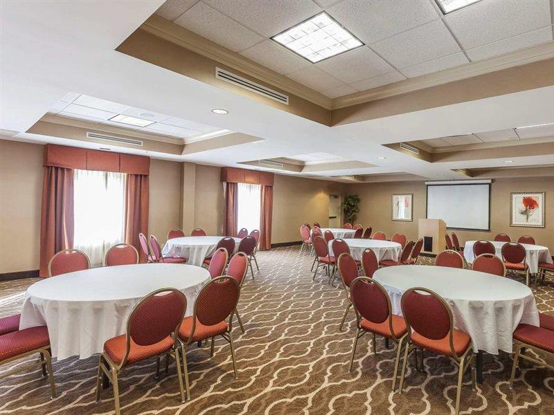 Comfort Suites Suffolk - Chesapeake Zewnętrze zdjęcie