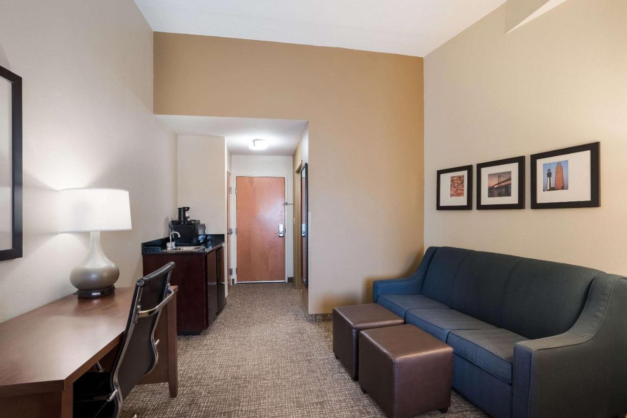 Comfort Suites Suffolk - Chesapeake Zewnętrze zdjęcie